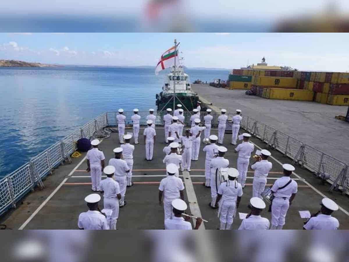 कतारमा मृत्युदण्डको सजाय पाएका ८ भारतीय रिहा