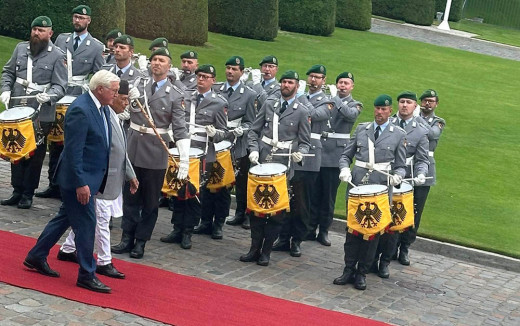 राष्ट्रपति पौडेललाई जर्मनीमा गार्ड अफ अनर