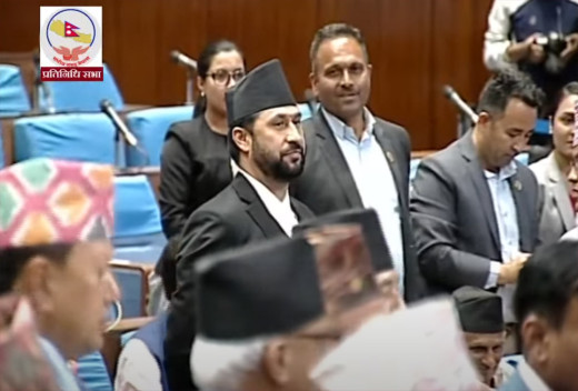 कांग्रेसले गृहमन्त्री लामिछानेलाई रोष्टममा जानबाट रोक्यो, संसद्मा नाराबाजी जारी