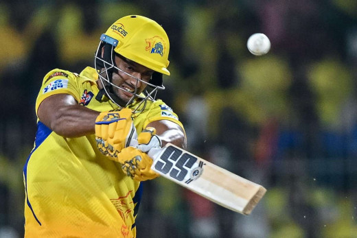 आईपीएलमा चेन्नईको विजयी सुरूवात, बैङ्लोर ६ विकेटले पराजित