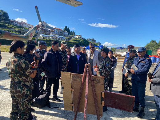 बाढीपछि नाम्चेभन्दा माथिको आवतजावत ठप्प