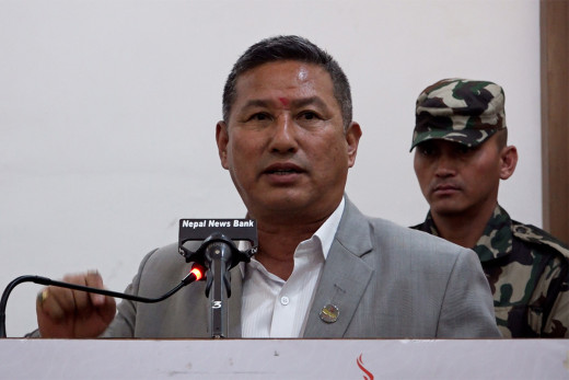 खेलकुदमन्त्री लिम्बूको गुनासो : गाडीमा तेल हालेर हिँड्ने पैसा पनि छैन, कस्तो मन्त्रालय होला ?