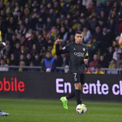 फ्रेन्च लिग–१ फुटबलमा पीएसजीले नान्टेसलाई २–०ले हरायो