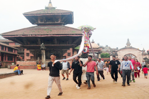 आफन्तको सम्झनामा ‘गाईजात्रा’ मनाइँदै