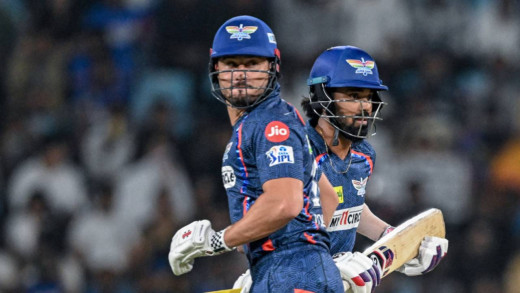 आईपीएलः लखनउसँग गुजरात ३३ रनले पराजित