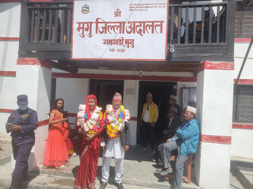 मुगुमा पहिलो अदालती विवाह : ७० वर्षीय पुरुषले गरे ४२ वर्षीया महिलासँग बिहे 