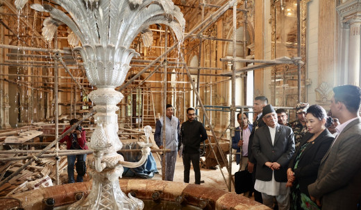 प्रधानमन्त्रीले गरे सिंहदरबारको पश्चिमतर्फको भवन निरीक्षण