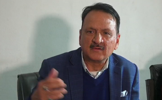 प्रकाशशरण महत भन्छन्– अनेकौं बहाना बनाएर प्रचण्डले धोका दिए