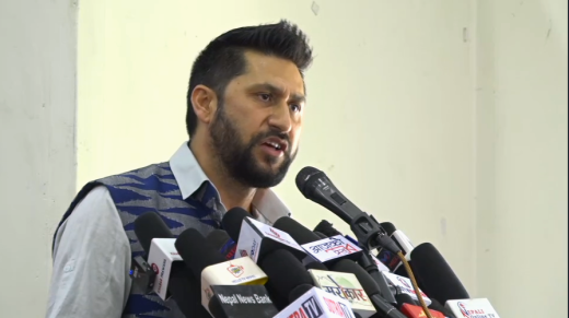 रास्वपा सरकारमा जान दिन गनेर बसेको छ  : रवि लामिछाने