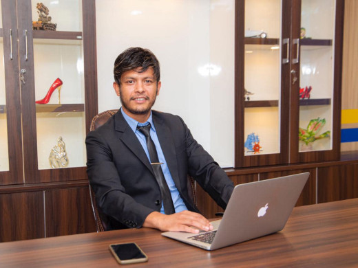 फिल्म निर्माण गर्दै ‘बले’