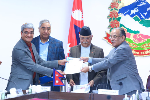 शान्ति प्रक्रियाको अन्तिम किस्ताको रुपमा टीआरसीमा सहमति कोशेढुङ्गा सावित हुन्छ: प्रधानमन्त्री ओली