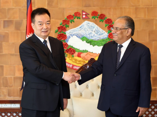 प्रधानमन्त्री प्रचण्ड र चिनियाँ कम्युनिष्ट पार्टीका तिब्बत सेक्रेटरीबीच भेटवार्ता