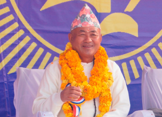 इलाम २ उपनिर्वाचन: उम्मेदवारहरूले चाहेको धर्मगुरुको आशीर्वाद