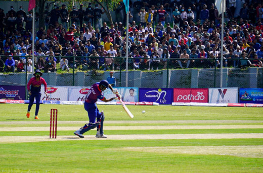 नेपालले यूएईलाई दियो १ सय ६३ रनको मध्यम लक्ष्य