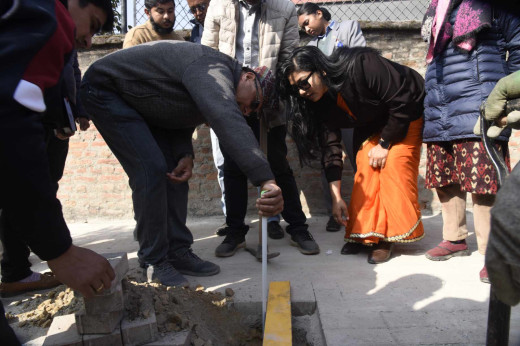 पैदलयात्रुका लागि फुटपाथ सजिलो बनाउन काठमाडौं महानगरको चासो, उपप्रमुखले गरिन् अनुगमन