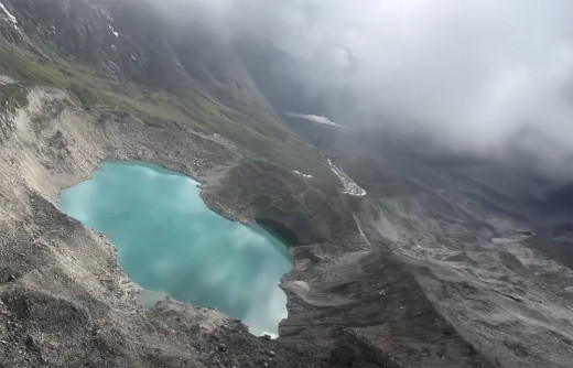 हिमताल फुटेर थामेमा बाढी आएको पुष्टि, अझै दुई वटा ताल फुट्न सक्ने