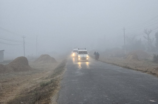 नेपालगञ्ज शीतलहरको चपेटामा, चिसोले दैनिक जीवन प्रभावित