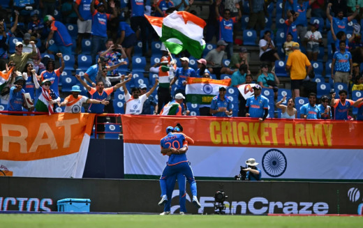 अपराजित रहँदै भारत सेमिफाइनलमा, अस्ट्रेलिया 'सुपर–८'बाटै बाहिरिन सक्ने