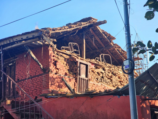 भूकम्पमा घाइते भएका नगर प्रहरीको मृत्यु