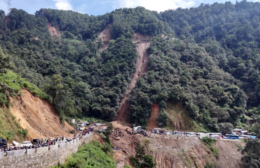 प्राकृतिक विपद् : १२ अर्ब ८६ करोड ६६ लाख बराबरको बिमा दाबी