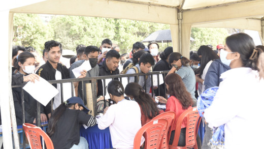 आवेदन दिने सबैलाई सिप सिकाउँदै काठमाडौं महानगर