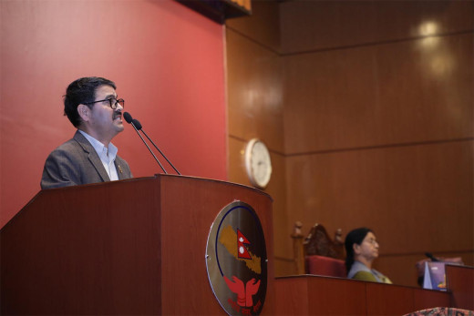 सरकारले ‘ऋण लिएर घिउ खाएजस्तो’ गरेर बजेट विनियोजन गर्‍यो : खिमलाल देवकोटा