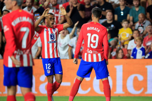 स्पेनिस ला लिगामा मड्रिडको सानदार जित