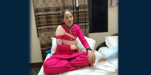 आन्दोलनमा प्रहरीको बुट र लाठीबाट ईसीडी शिक्षक वली घाइते