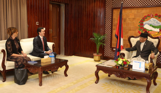 प्रधानमन्त्रीसँग अस्ट्रेलियाका सहायक विदेशमन्त्रीको भेटवार्ता