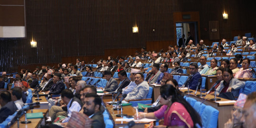 लामो समयपछि अवरुद्ध संसद बैठक सुरु