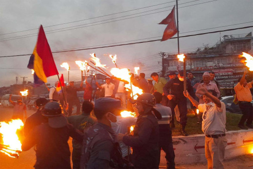 पोखरामा केपी ओलीको पुत्ला दहन