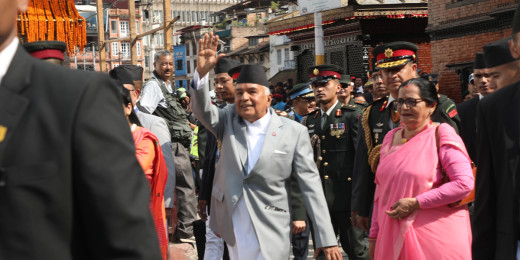 जुद्ध सालिकदेखि हिँडेर राष्ट्रपति पौडेलले गरे इन्द्रजात्रा अवलोकन