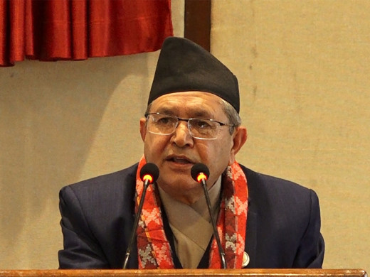 सत्ता पक्षकै सांसद नमानेपछि संसद बैठक अनिश्चित बन्दै