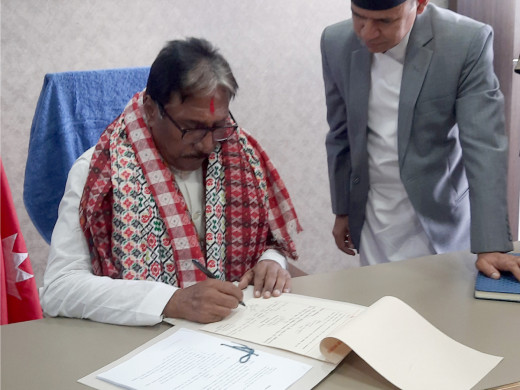 नवनियुक्त श्रममन्त्री भण्डारीद्वारा पदभार ग्रहण