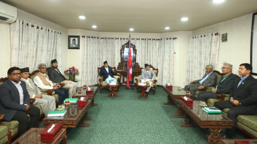 सरकार–प्रतिपक्ष मुठभेडतर्फ