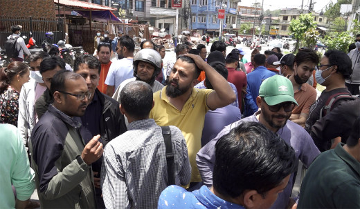 नयाँ कर नीतिप्रति पुँजीबजार लगानीकर्ता असन्तुष्ट : अर्थमन्त्रीको घर घेराउ गर्ने चेतावनी