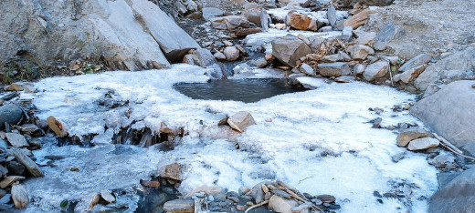 मुस्ताङमा खोला नै जम्नथाले‚ मार्फाको तापक्रम माइनस ७ डिग्रीमा झर्यो