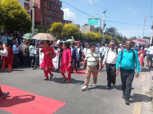 वार्तामा जान्छौं, आन्दोलन पनि जारी राख्छौं : राहत शिक्षक