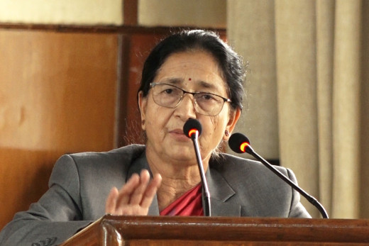 ३३ प्रतिशत मन्त्री महिला चाहिन्छ, एक–दुई जना नमुना राखेर हुँदैन : उपाध्यक्ष अर्याल