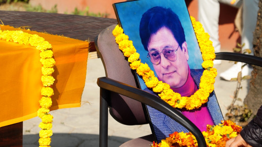 त्यो चर्चित गीत : नातिकाजी गाउन चाहन्थे, योगेशले गाइदिए