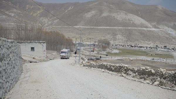 कालीगण्डकी करिडोरअन्तर्गत मुस्ताङको लोमान्थाङमा वैकल्पिक बाटो बन्यो