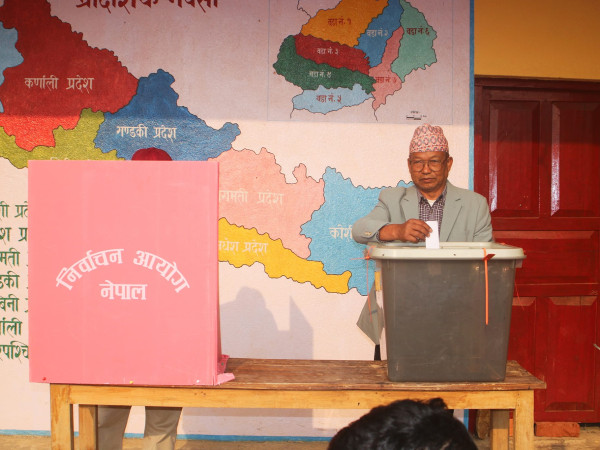 इलाम २ मा स्वतन्त्र उम्मेदवार थेगिमले गरे मतदान 