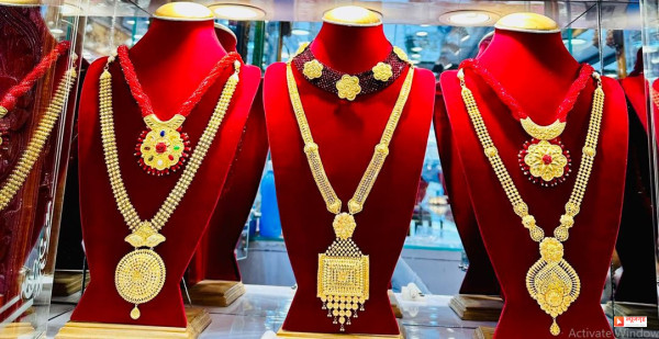 सुनचाँदीको मूल्य स्थिर