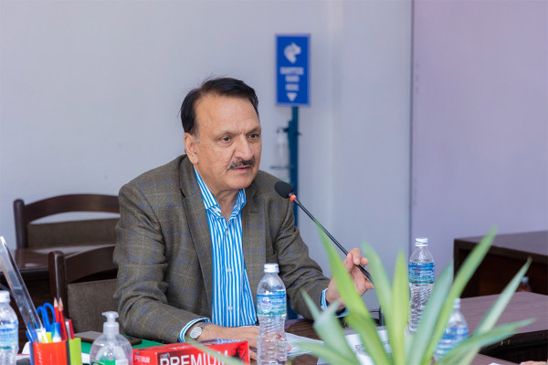 व्यक्ति र पार्टीभन्दा माथि उठेर काम गर्छु : अर्थमन्त्री महत