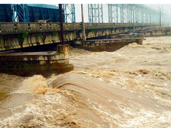 सप्तकोशी नदीमा पानीको बहाब घट्दै