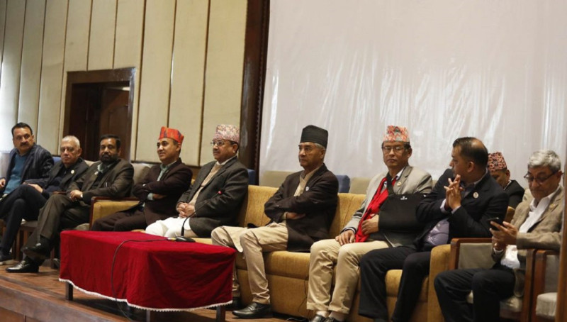 कांग्रेस संसदीय दलको बैठक जारी 