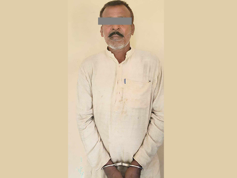 २५ वर्षदेखि प्रहरीको खोजी सूचीमा रहेका कुख्यात अपराधी पर्साबाट पक्राउ  