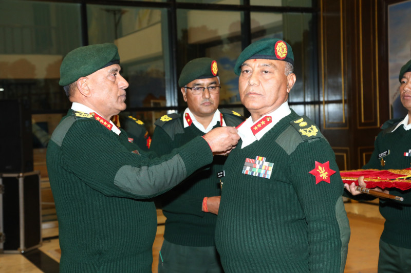 कामु प्रधानसेनापतिमा सिग्देल नियुक्त