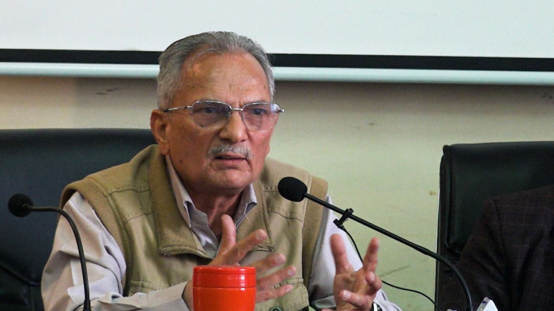 कुर्सीका निम्ति लम्पसार पर्नेहरुले मलाई भारतीय दलालको ट्याग लगाए: बाबुराम भट्टराई 