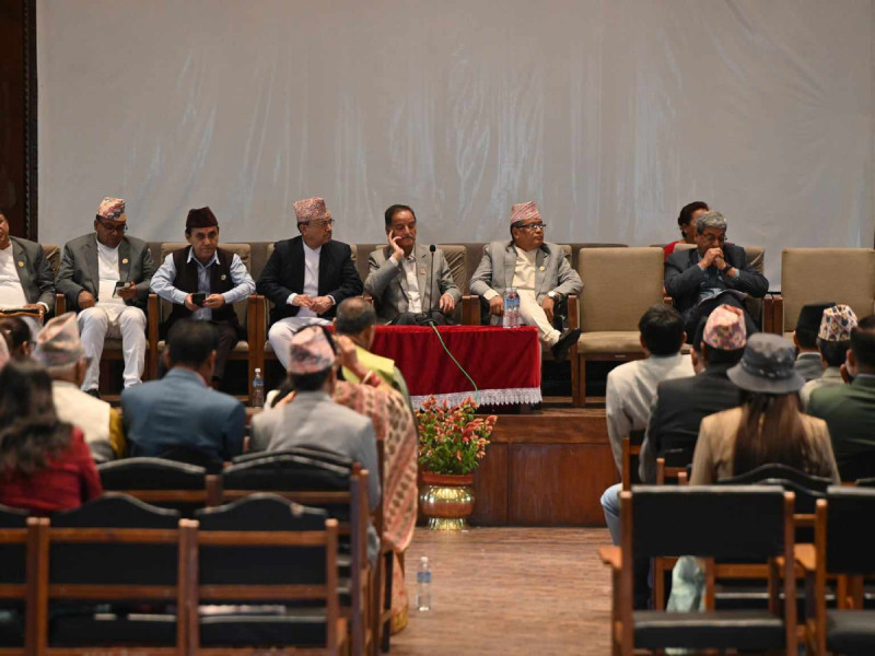 कांग्रेस संसदीय दलको बैठक बस्दै